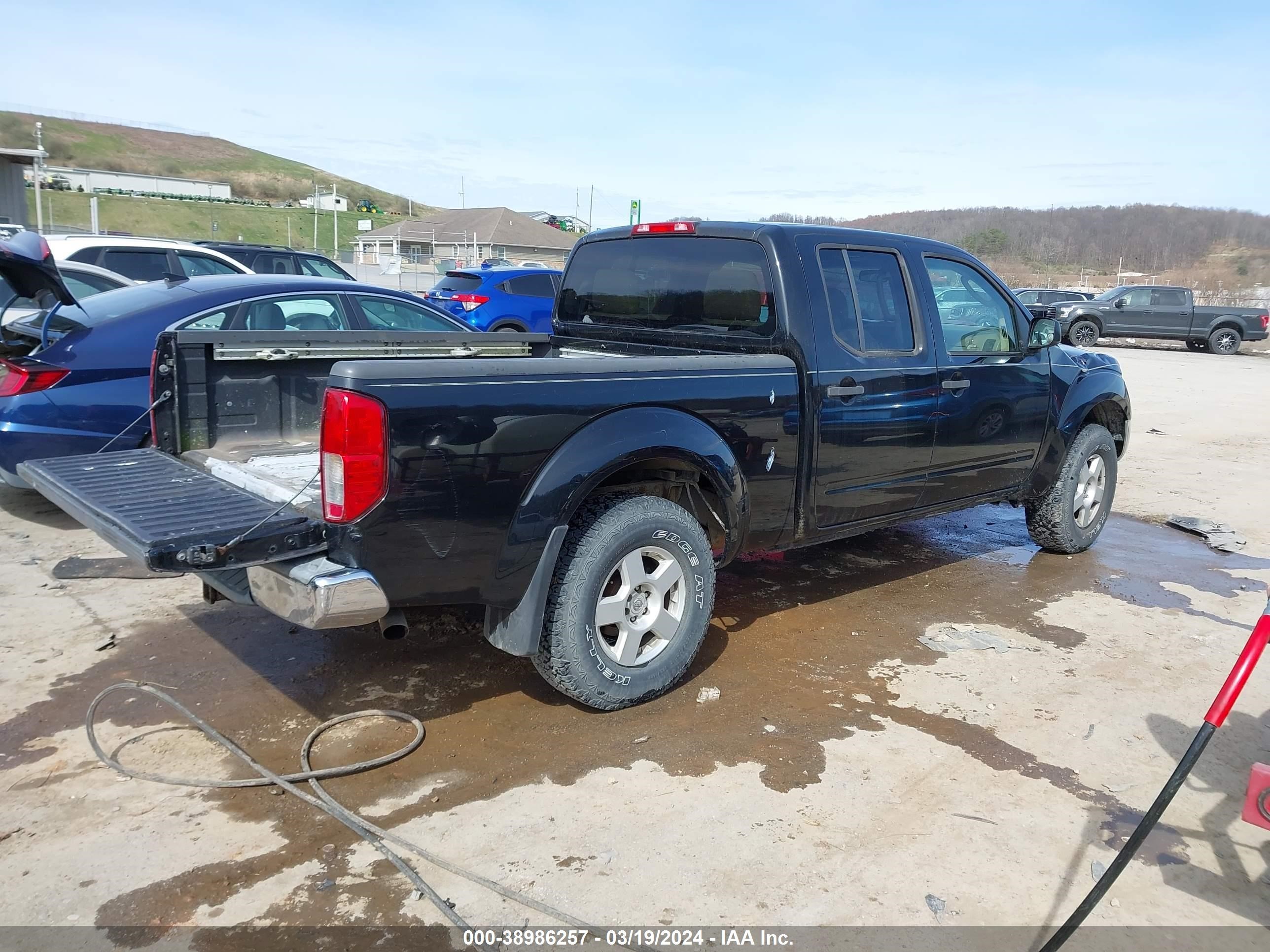 Photo 3 VIN: 1N6AD09W87C429277 - NISSAN NAVARA (FRONTIER) 