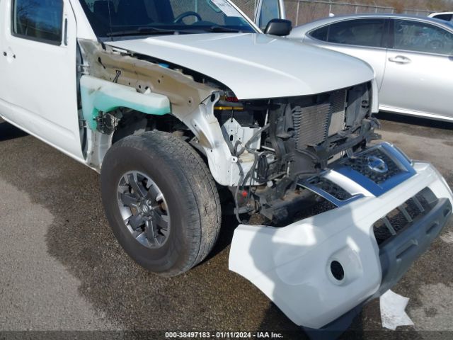 Photo 5 VIN: 1N6AD0CU3GN785499 - NISSAN FRONTIER 