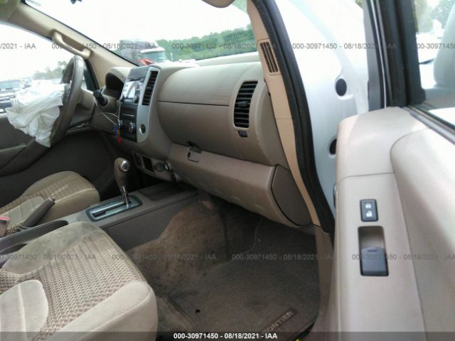 Photo 4 VIN: 1N6AD0CU7EN745200 - NISSAN FRONTIER 