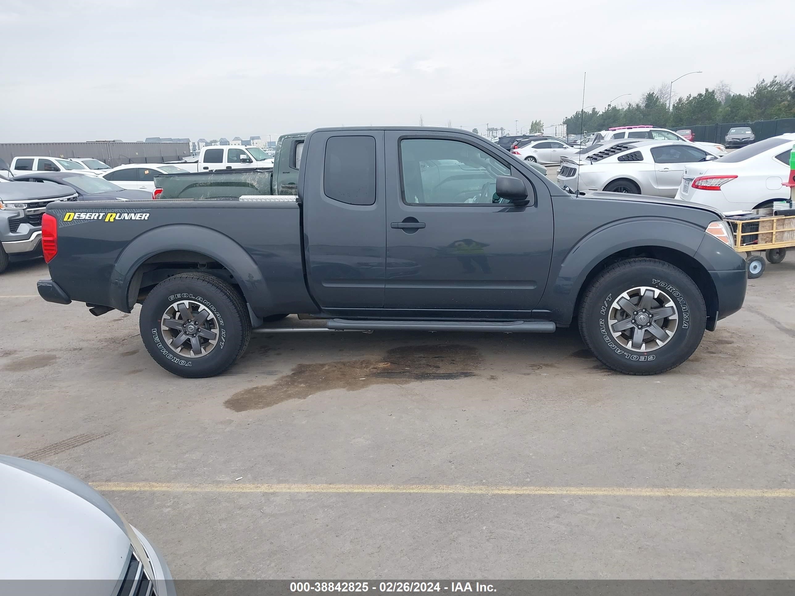 Photo 12 VIN: 1N6AD0CU8EN734352 - NISSAN NAVARA (FRONTIER) 