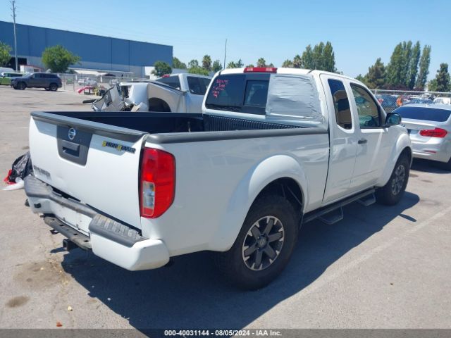 Photo 3 VIN: 1N6AD0CU9FN717402 - NISSAN FRONTIER 