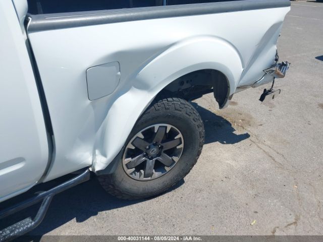 Photo 5 VIN: 1N6AD0CU9FN717402 - NISSAN FRONTIER 