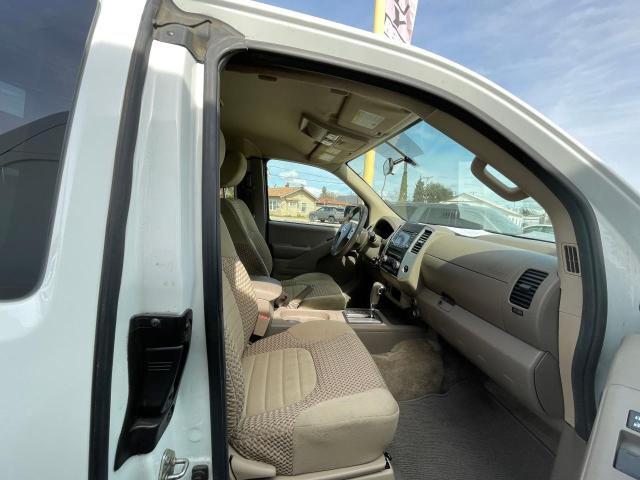 Photo 4 VIN: 1N6AD0CUXHN750380 - NISSAN FRONTIER S 