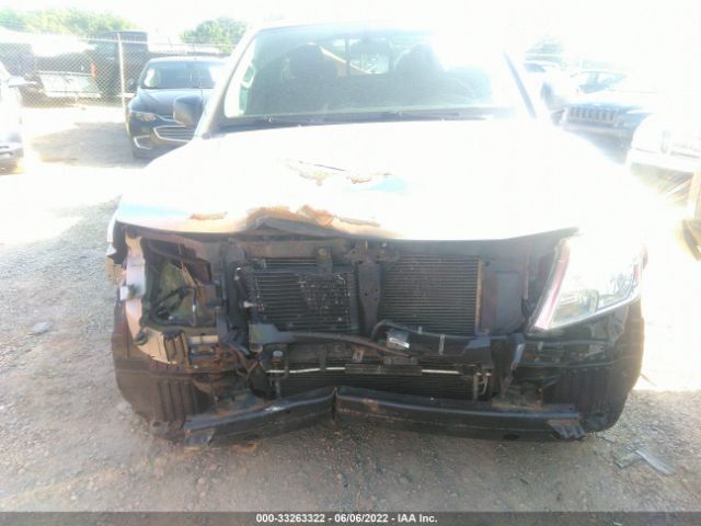 Photo 5 VIN: 1N6AD0CW2CC437555 - NISSAN FRONTIER 