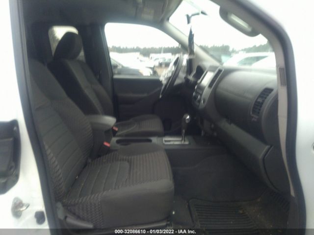 Photo 4 VIN: 1N6AD0CW2KN721318 - NISSAN FRONTIER 