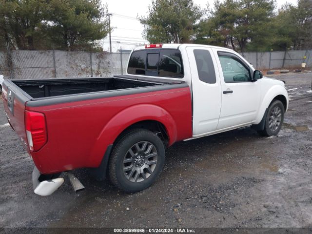 Photo 3 VIN: 1N6AD0CWXCC470030 - NISSAN FRONTIER 