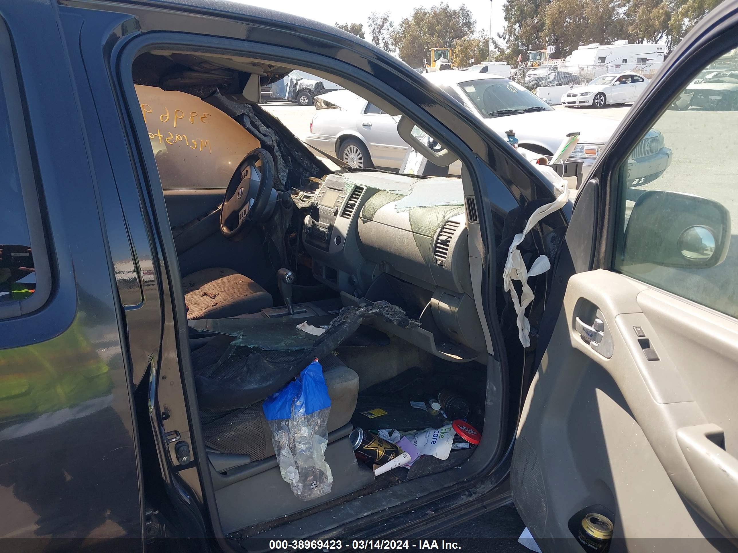 Photo 4 VIN: 1N6AD0ER0EN734886 - NISSAN FRONTIER S 