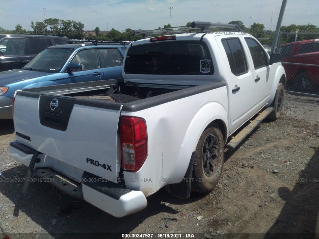 Photo 3 VIN: 1N6AD0ER1BC437195 - NISSAN FRONTIER 