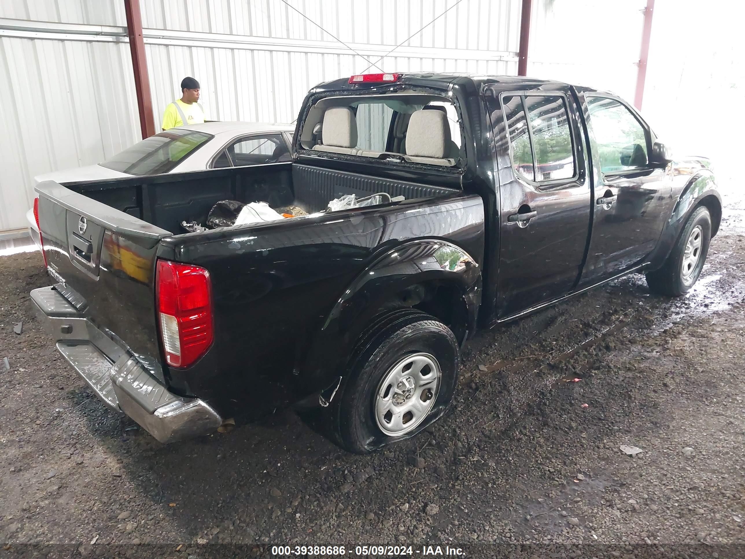 Photo 3 VIN: 1N6AD0ER1GN758004 - NISSAN NAVARA (FRONTIER) 