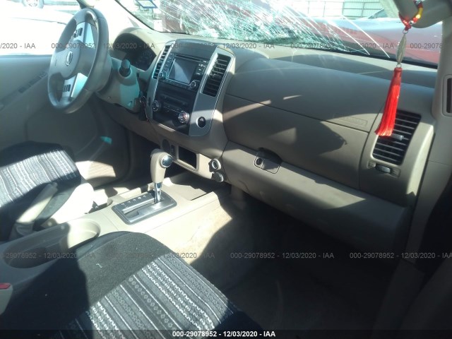 Photo 4 VIN: 1N6AD0ER1GN794906 - NISSAN FRONTIER 