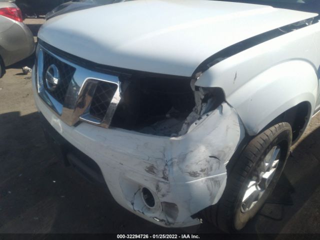 Photo 5 VIN: 1N6AD0ER1JN746006 - NISSAN FRONTIER 