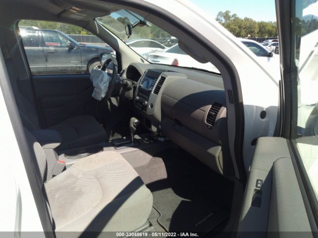 Photo 4 VIN: 1N6AD0ER2JN768919 - NISSAN FRONTIER 