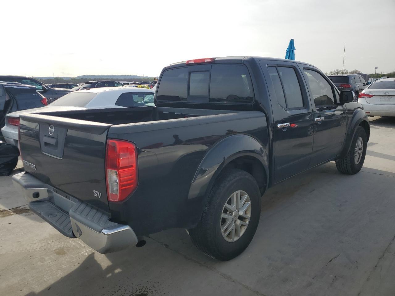 Photo 2 VIN: 1N6AD0ER3EN765033 - NISSAN NAVARA (FRONTIER) 