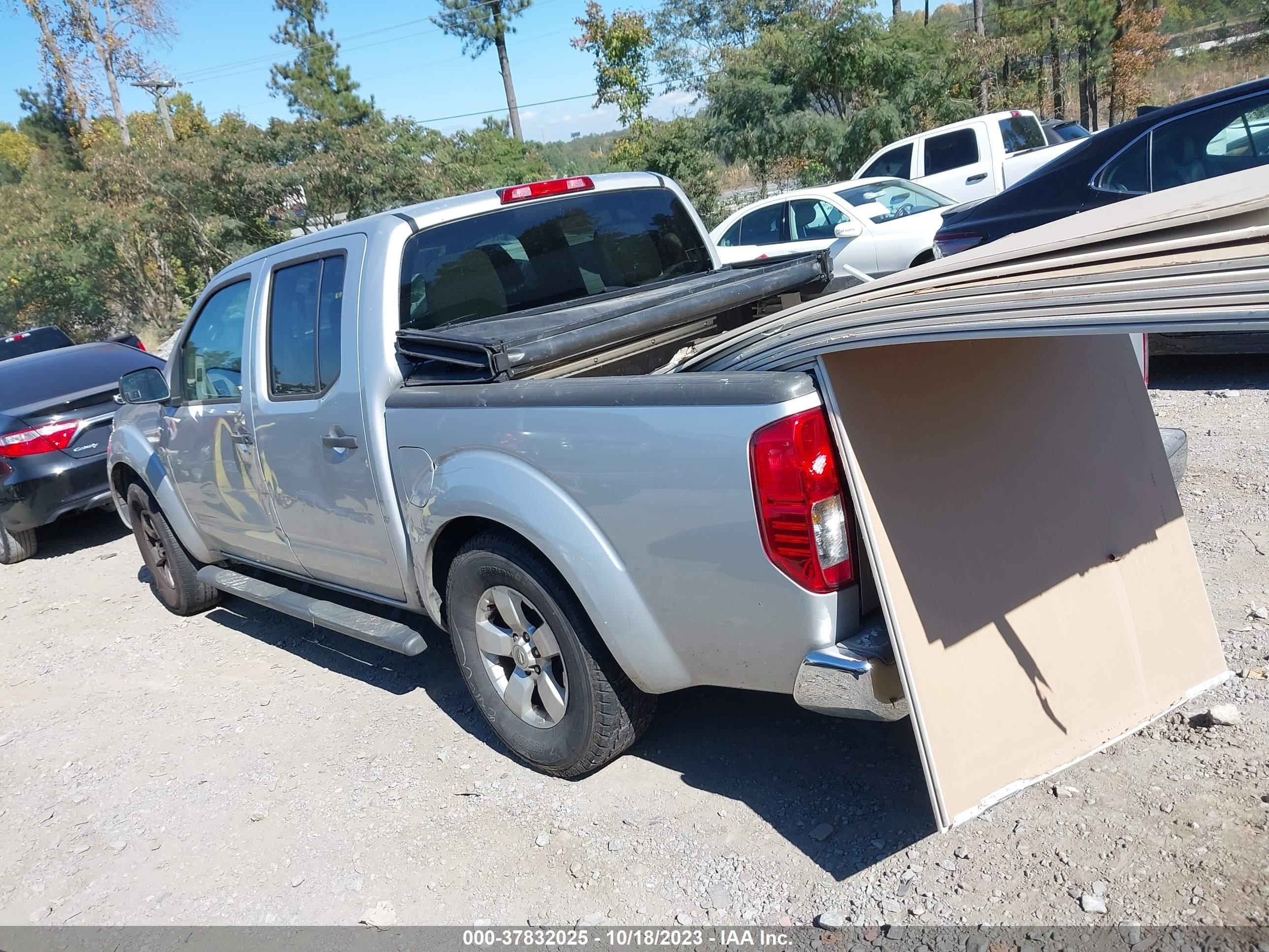 Photo 2 VIN: 1N6AD0ER4CC463971 - NISSAN NAVARA (FRONTIER) 