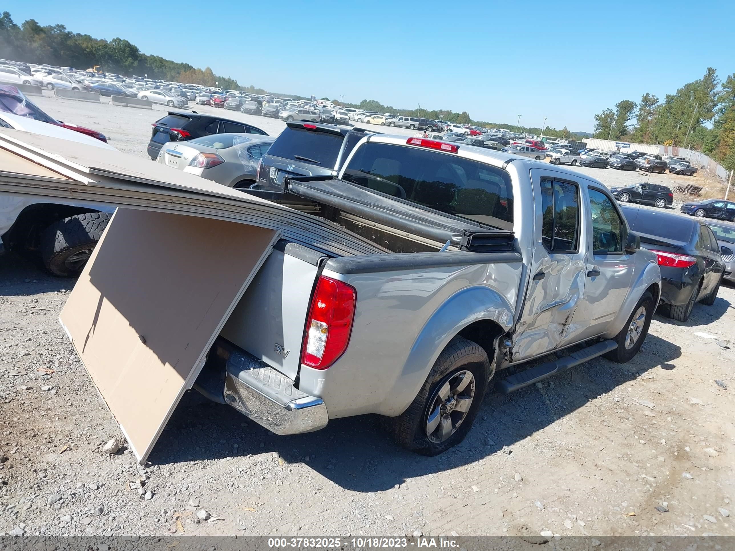 Photo 3 VIN: 1N6AD0ER4CC463971 - NISSAN NAVARA (FRONTIER) 