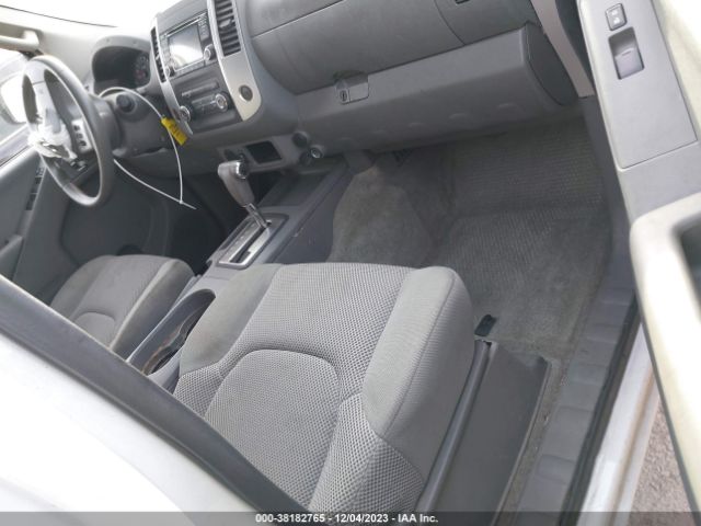 Photo 4 VIN: 1N6AD0ER4GN727300 - NISSAN FRONTIER 