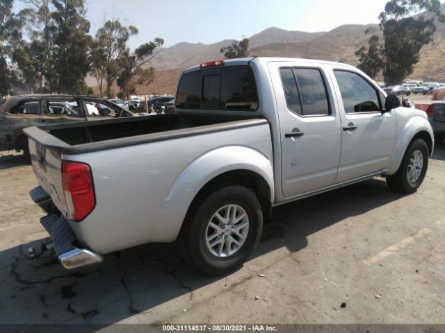 Photo 3 VIN: 1N6AD0ER4JN744279 - NISSAN FRONTIER 