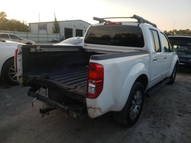 Photo 3 VIN: 1N6AD0ER5BC423753 - NISSAN FRONTIER S 