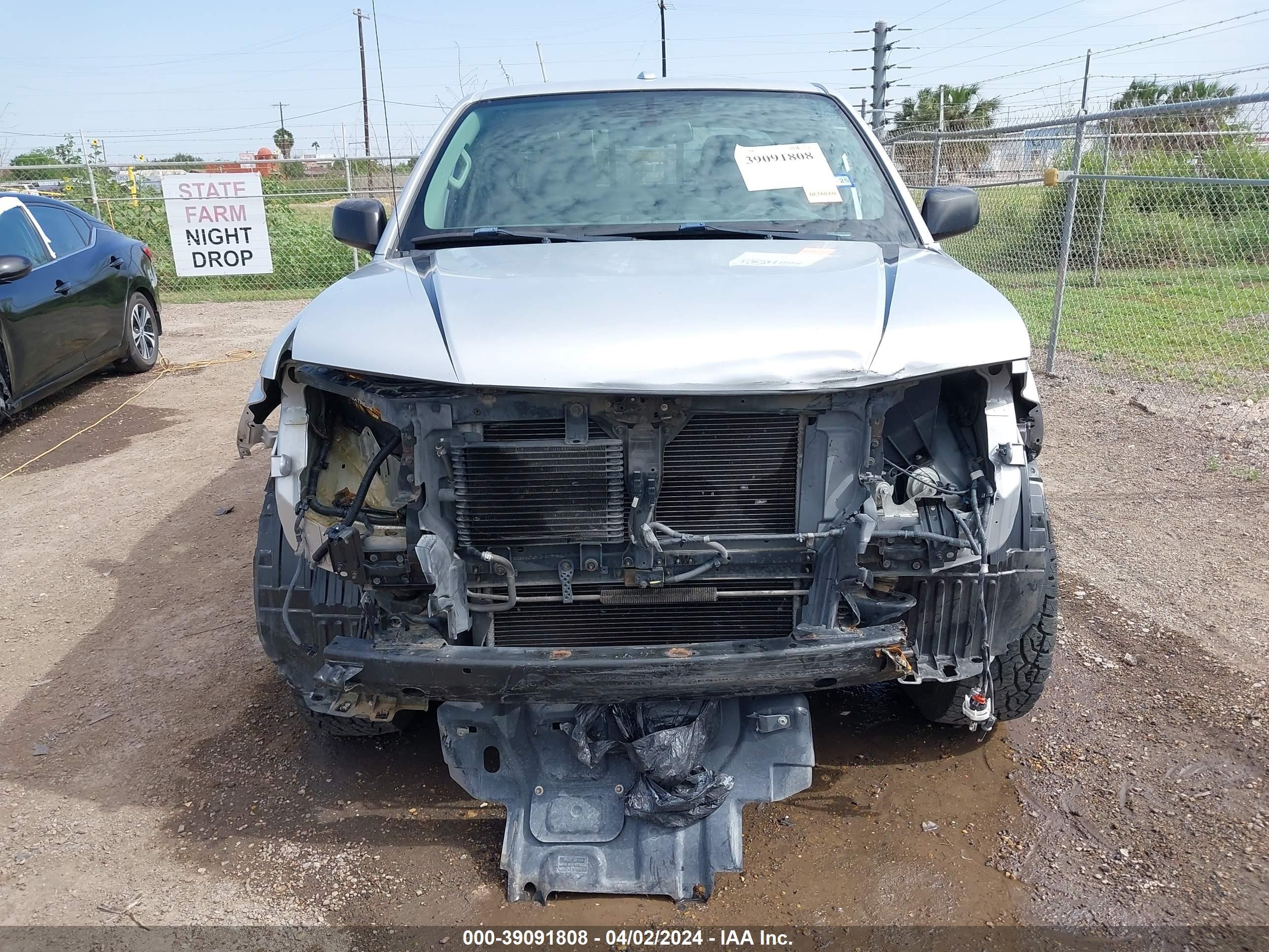 Photo 12 VIN: 1N6AD0ER5GN716032 - NISSAN NAVARA (FRONTIER) 