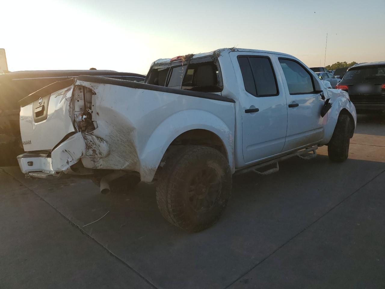 Photo 2 VIN: 1N6AD0ER5GN741190 - NISSAN NAVARA (FRONTIER) 