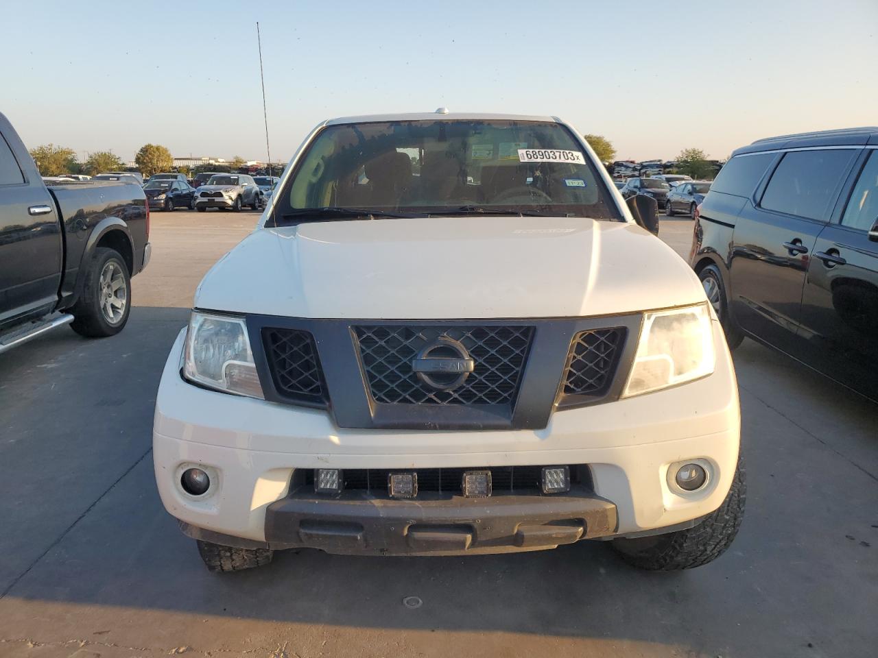 Photo 4 VIN: 1N6AD0ER5GN741190 - NISSAN NAVARA (FRONTIER) 