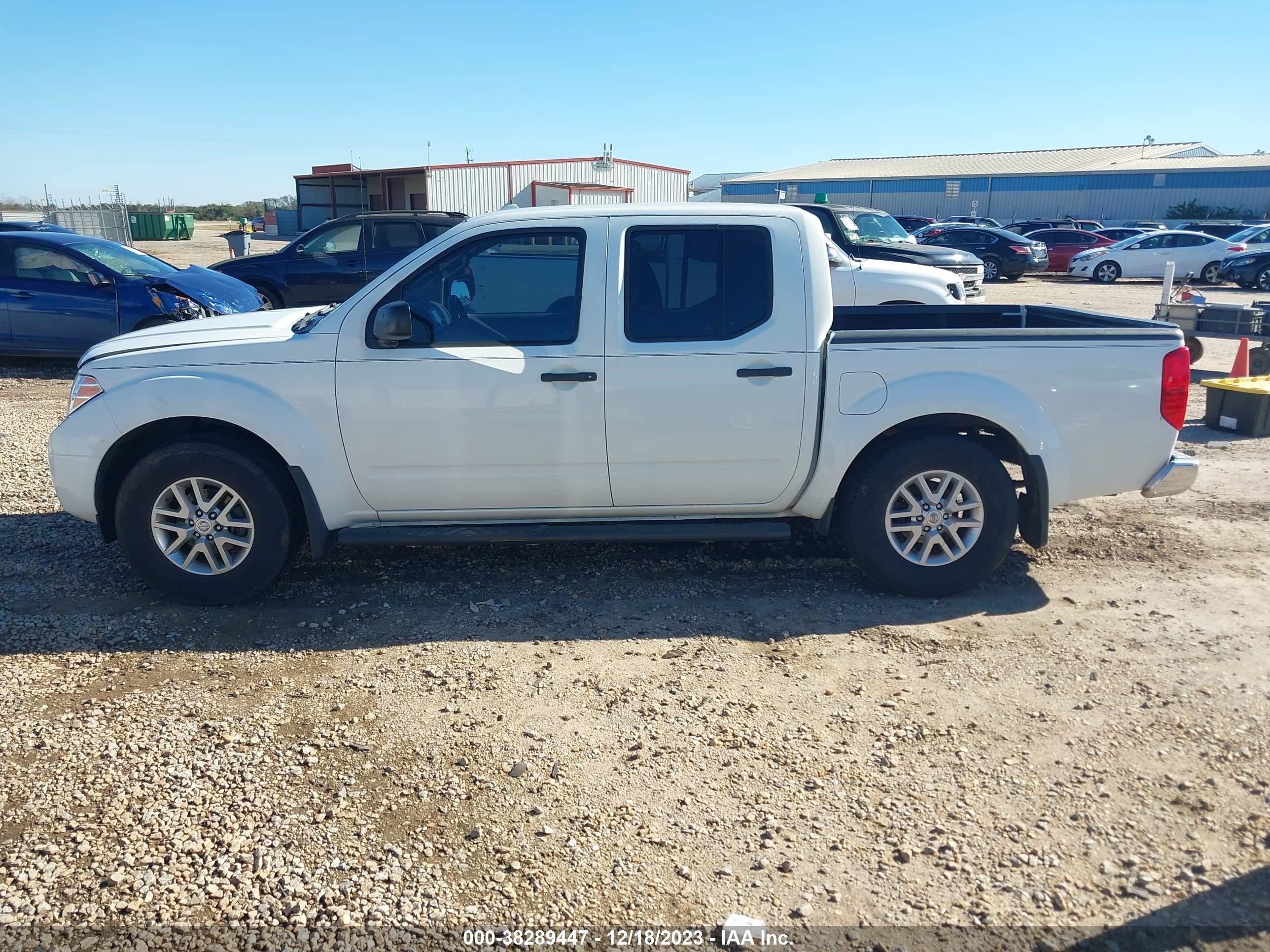 Photo 13 VIN: 1N6AD0ER5GN764517 - NISSAN NAVARA (FRONTIER) 