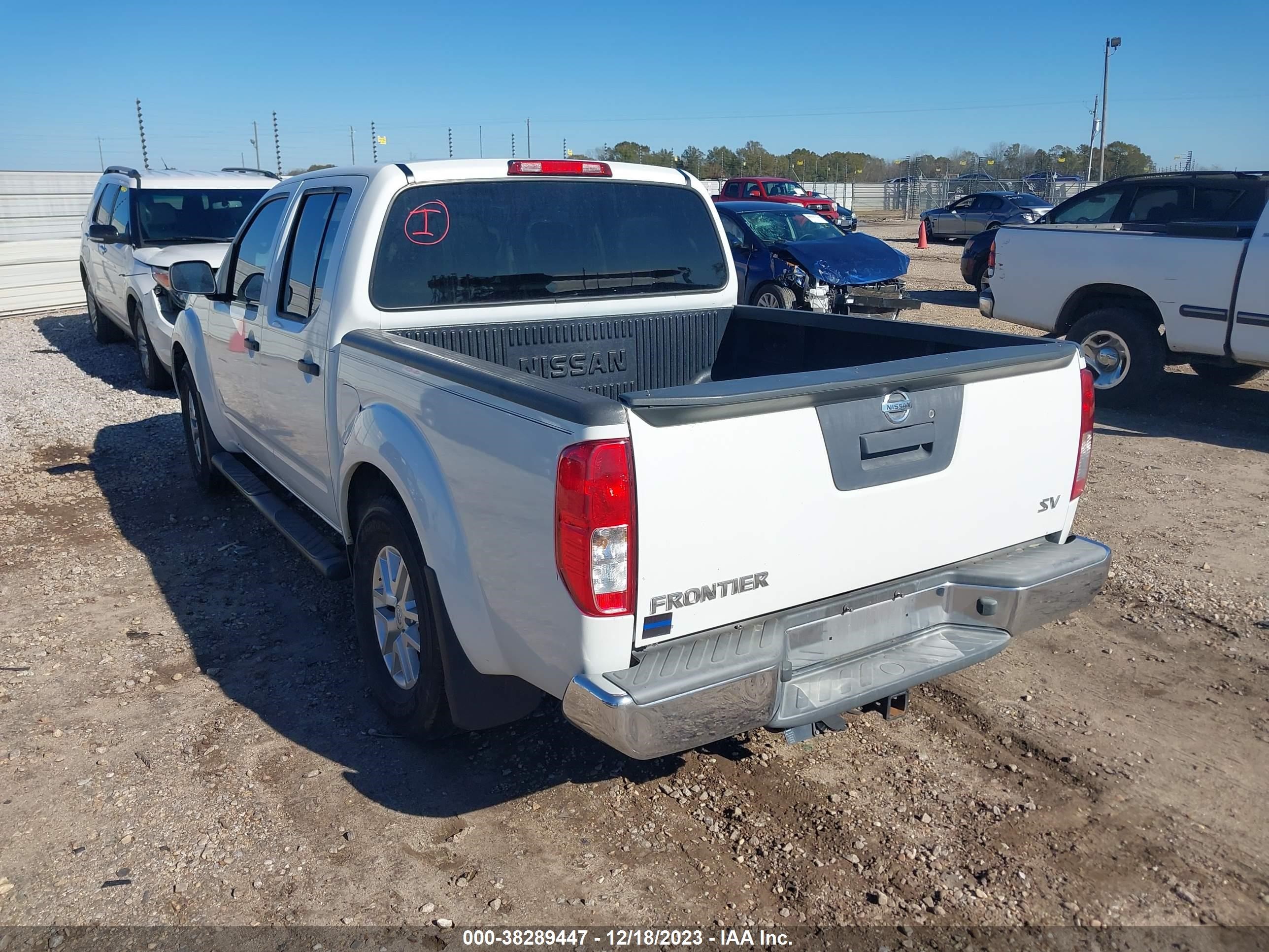 Photo 2 VIN: 1N6AD0ER5GN764517 - NISSAN NAVARA (FRONTIER) 