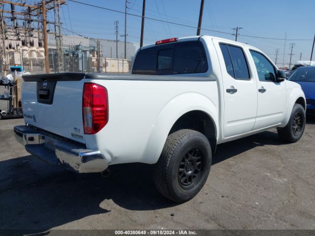 Photo 3 VIN: 1N6AD0ER5HN762798 - NISSAN FRONTIER 