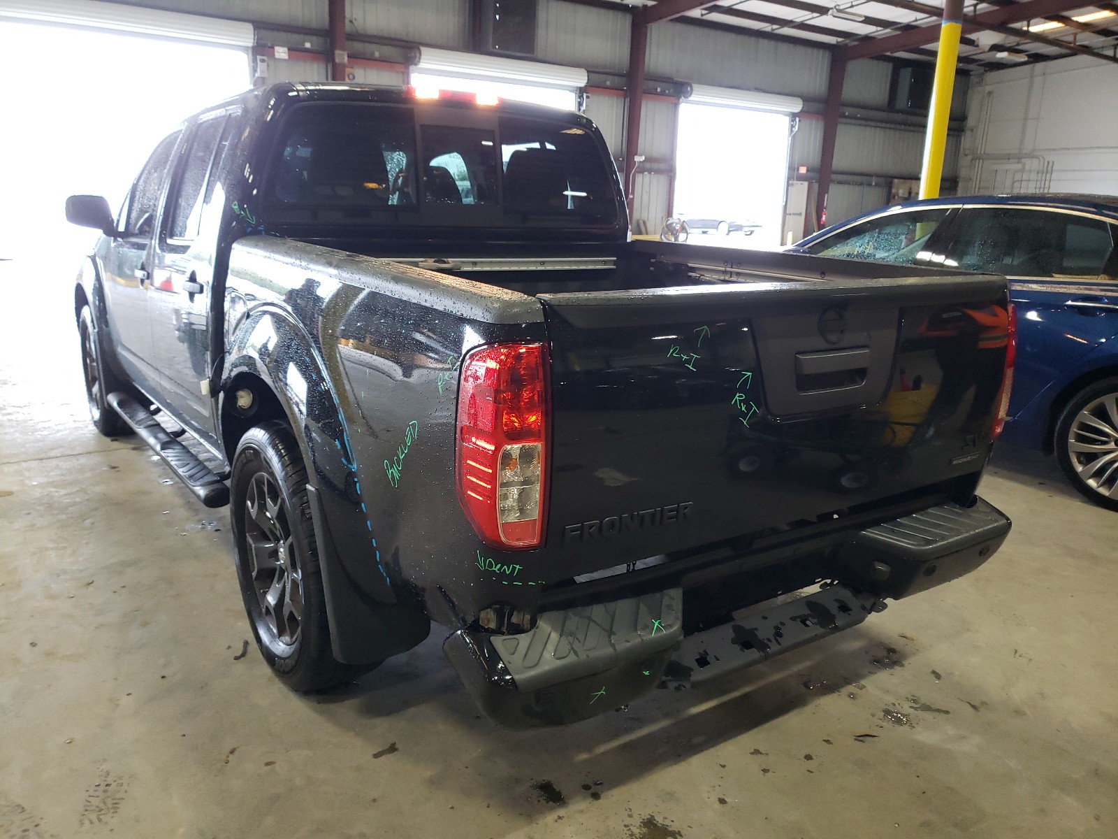 Photo 2 VIN: 1N6AD0ER5KN881619 - NISSAN FRONTIER S 