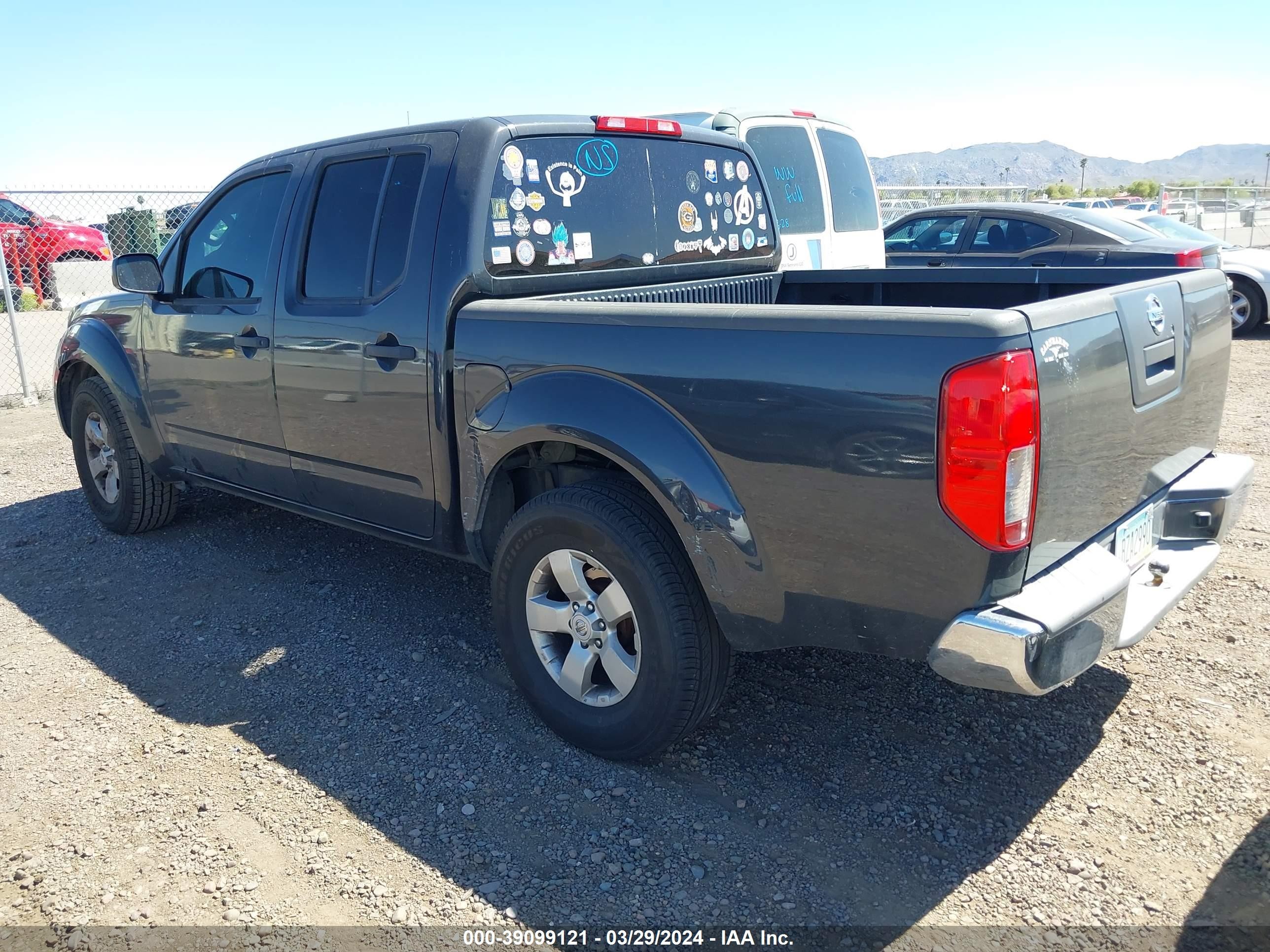 Photo 2 VIN: 1N6AD0ER6CC483333 - NISSAN NAVARA (FRONTIER) 