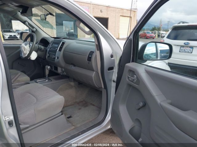 Photo 4 VIN: 1N6AD0ER6GN755664 - NISSAN FRONTIER 