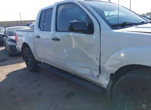 Photo 5 VIN: 1N6AD0ER6JN725331 - NISSAN FRONTIER 