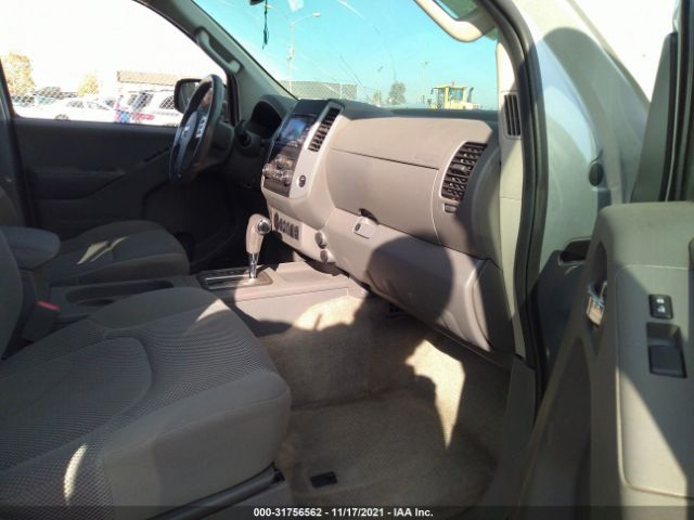 Photo 4 VIN: 1N6AD0ER7GN770853 - NISSAN FRONTIER 