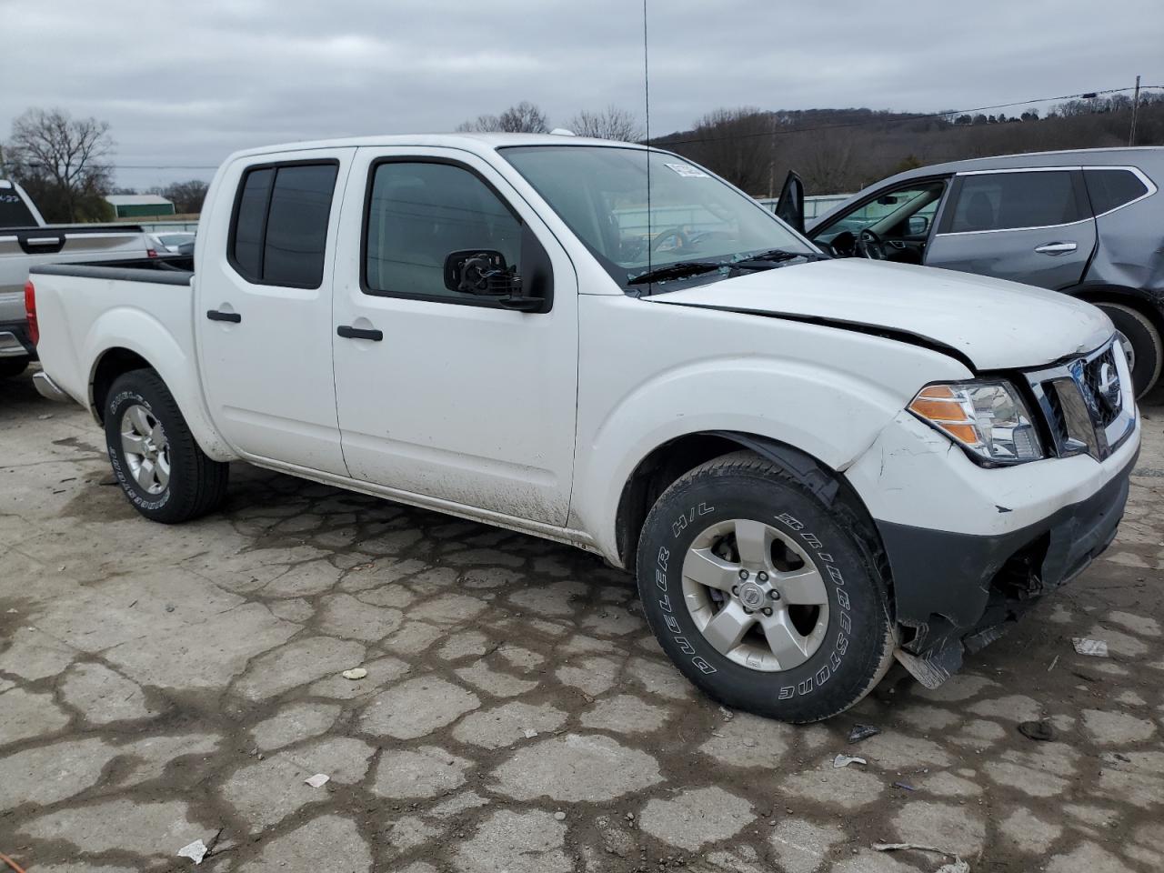 Photo 3 VIN: 1N6AD0ER8CC479414 - NISSAN FRONTIER S 