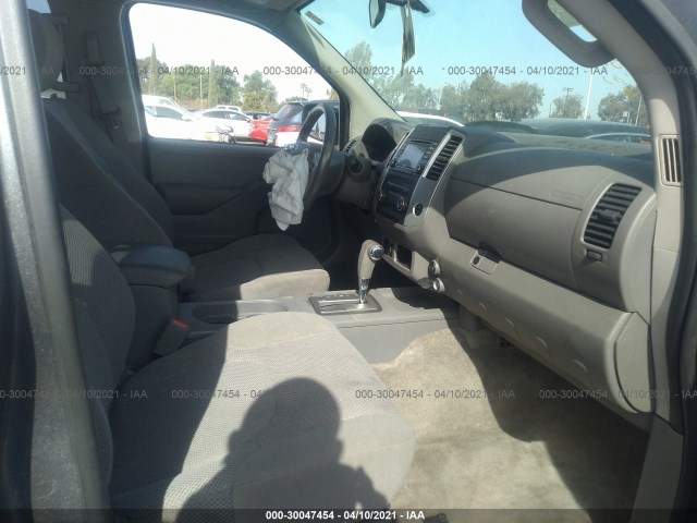 Photo 4 VIN: 1N6AD0ER8JN718784 - NISSAN FRONTIER 