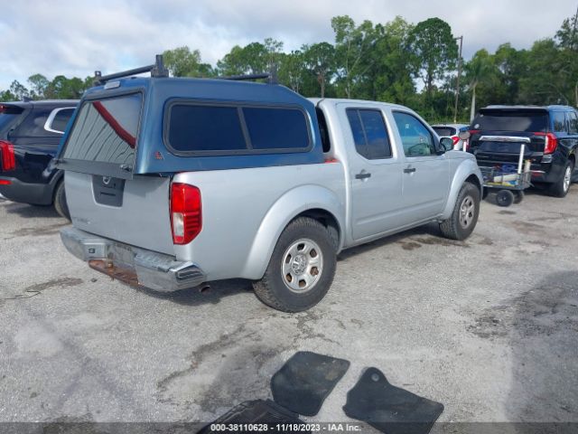 Photo 3 VIN: 1N6AD0ER9CC453453 - NISSAN FRONTIER 