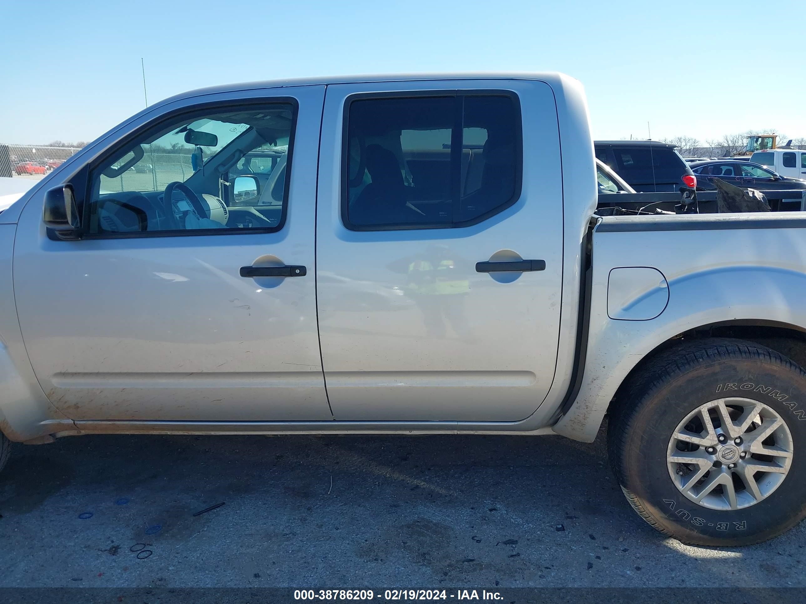 Photo 13 VIN: 1N6AD0ER9FN705310 - NISSAN NAVARA (FRONTIER) 