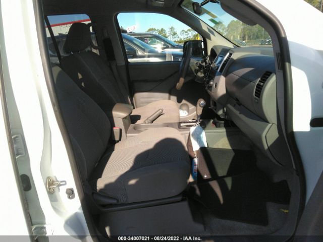 Photo 4 VIN: 1N6AD0ERXHN764594 - NISSAN FRONTIER 