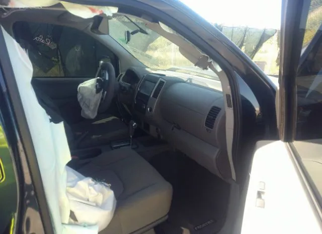 Photo 4 VIN: 1N6AD0ERXKN774890 - NISSAN FRONTIER 