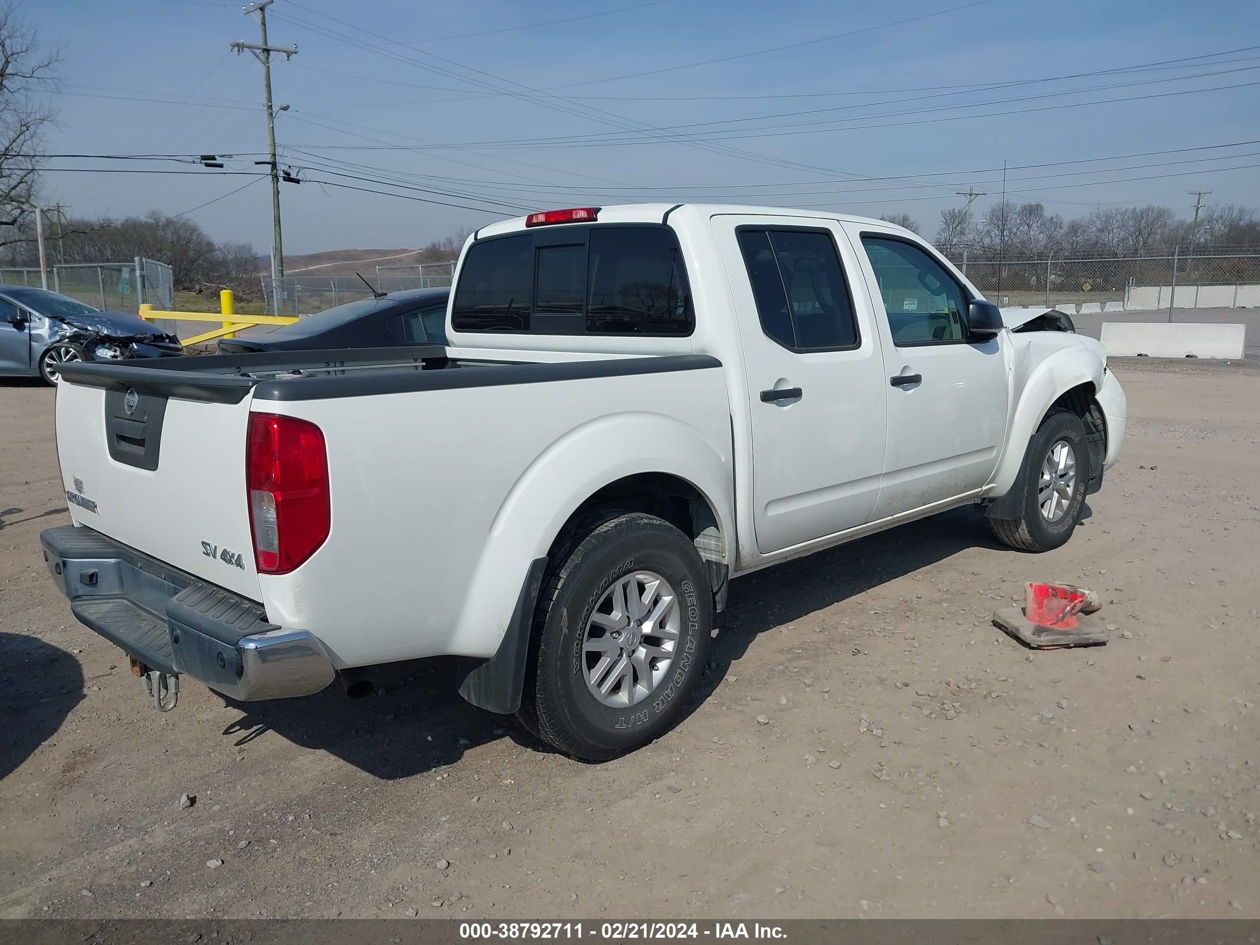 Photo 3 VIN: 1N6AD0EV0FN711543 - NISSAN NAVARA (FRONTIER) 