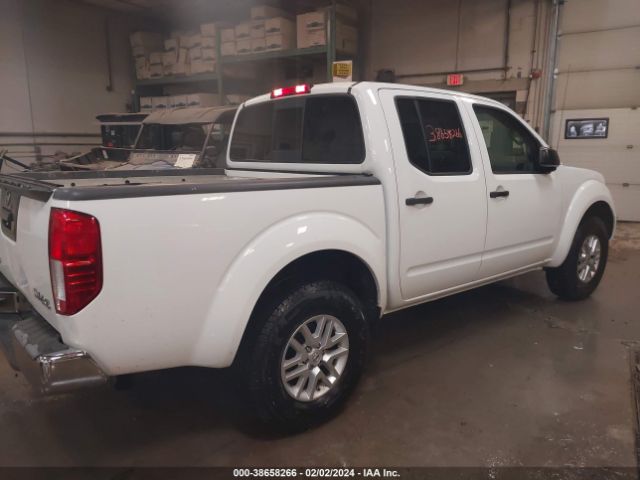 Photo 3 VIN: 1N6AD0EV0GN735861 - NISSAN FRONTIER 