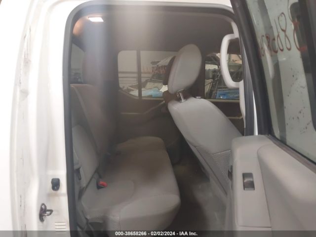 Photo 7 VIN: 1N6AD0EV0GN735861 - NISSAN FRONTIER 