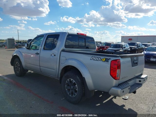 Photo 2 VIN: 1N6AD0EV0JN745703 - NISSAN FRONTIER 