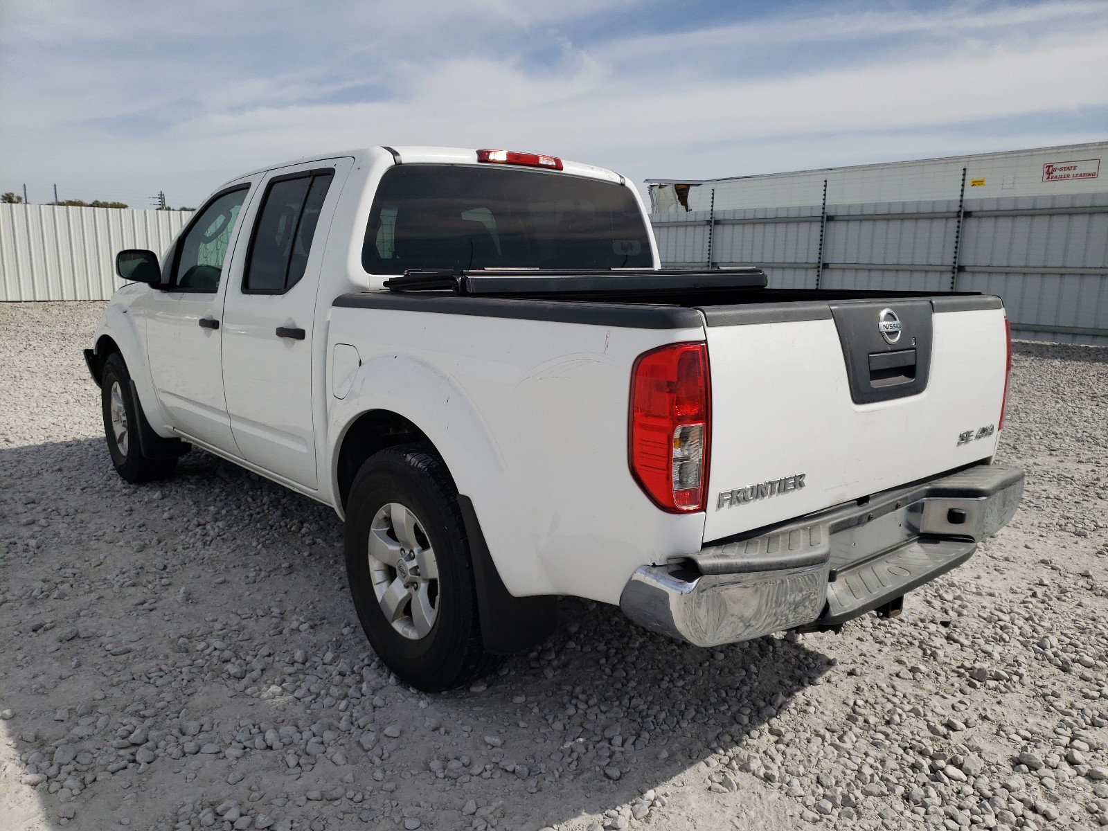 Photo 2 VIN: 1N6AD0EV1AC402250 - NISSAN FRONTIER C 