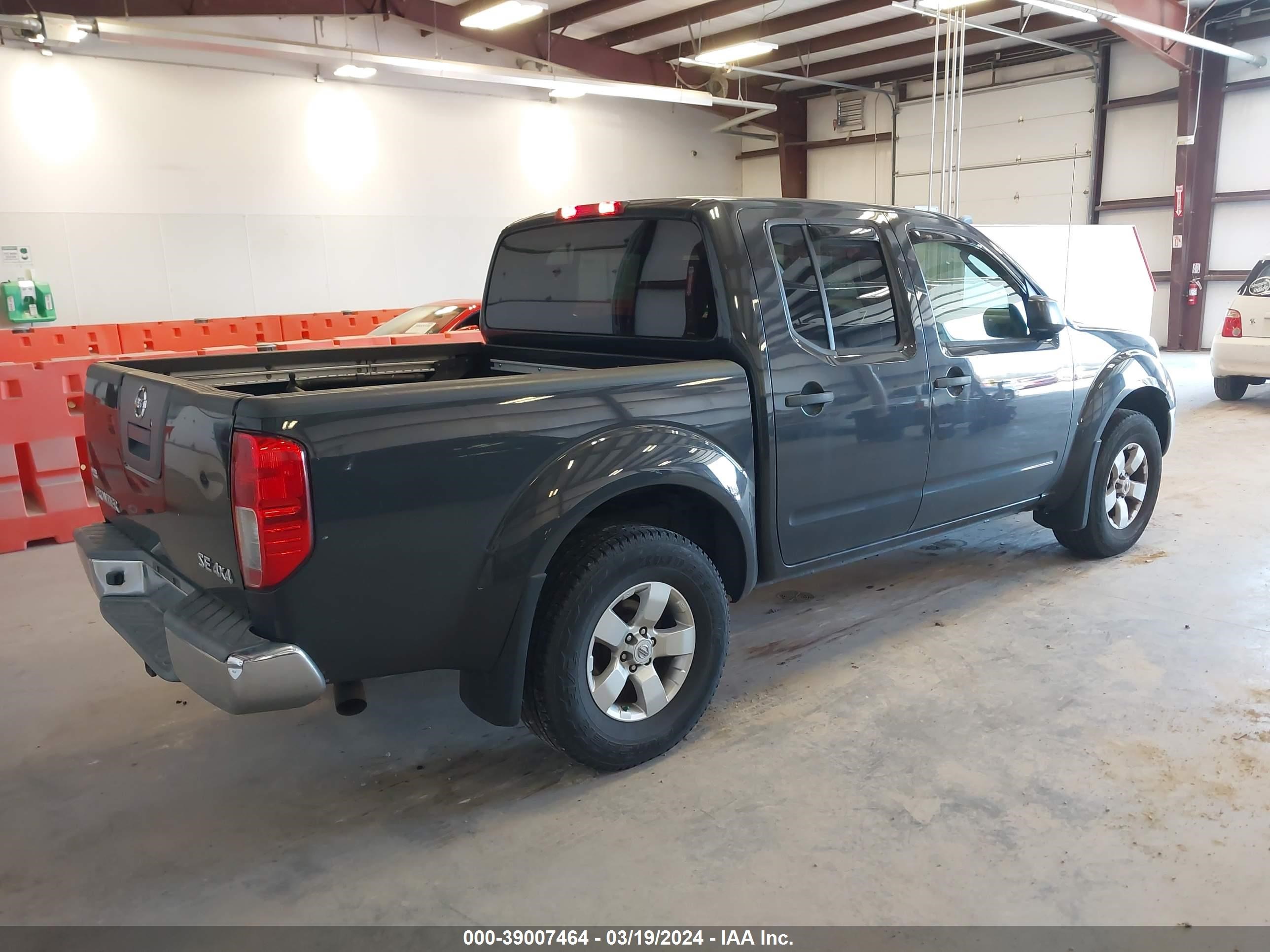 Photo 3 VIN: 1N6AD0EV1AC435877 - NISSAN NAVARA (FRONTIER) 