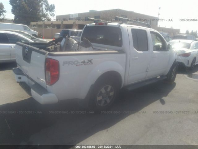 Photo 3 VIN: 1N6AD0EV1BC409846 - NISSAN FRONTIER 