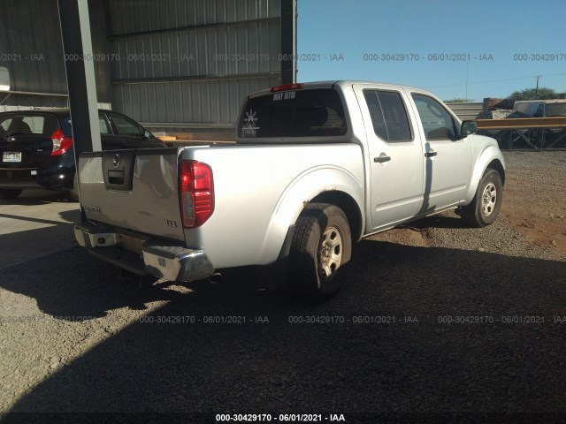 Photo 3 VIN: 1N6AD0EV1BC434570 - NISSAN FRONTIER 