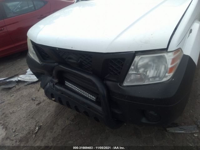 Photo 5 VIN: 1N6AD0EV1CC420735 - NISSAN FRONTIER 