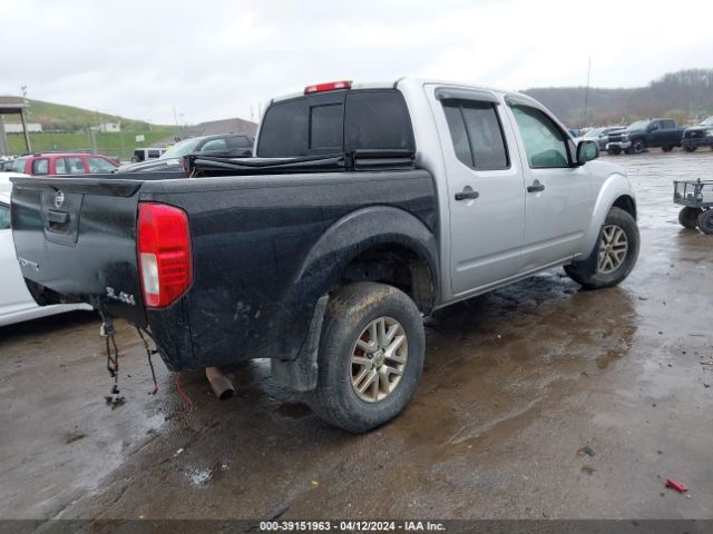 Photo 3 VIN: 1N6AD0EV1FN702110 - NISSAN FRONTIER 