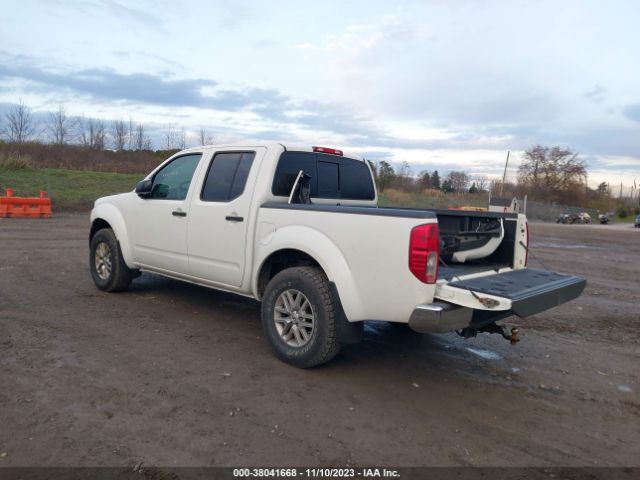 Photo 2 VIN: 1N6AD0EV1HN765212 - NISSAN FRONTIER 